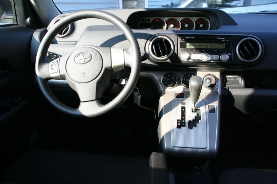  Scion xB 2007 года  (фото 45 из 221)